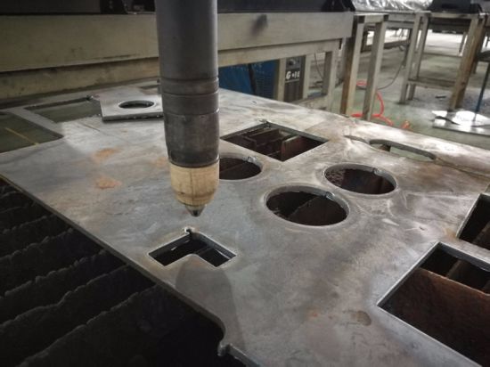 2018 ใหม่พลาสม่าแบบพกพาเครื่องตัดท่อโลหะเครื่อง CNC โลหะตัดท่อ